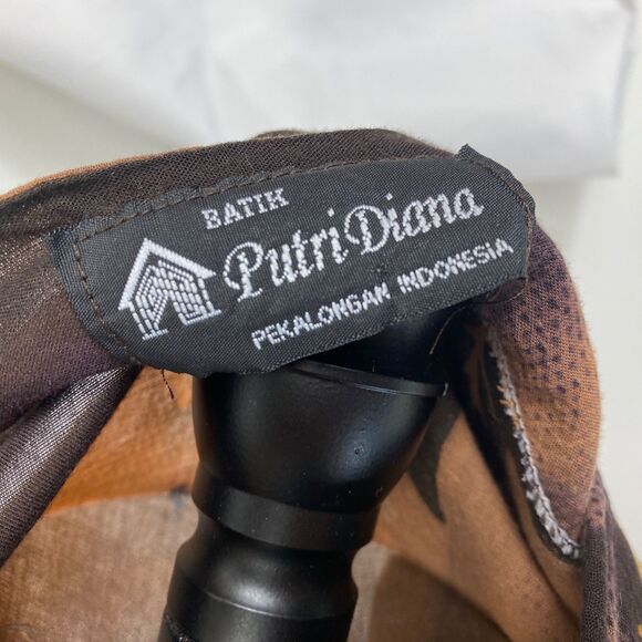 Putri Diana Batik Brown Tunic Blouse Top Med Long Sleeves Boho Whimsy Fairy Goth - Picture 10 of 10